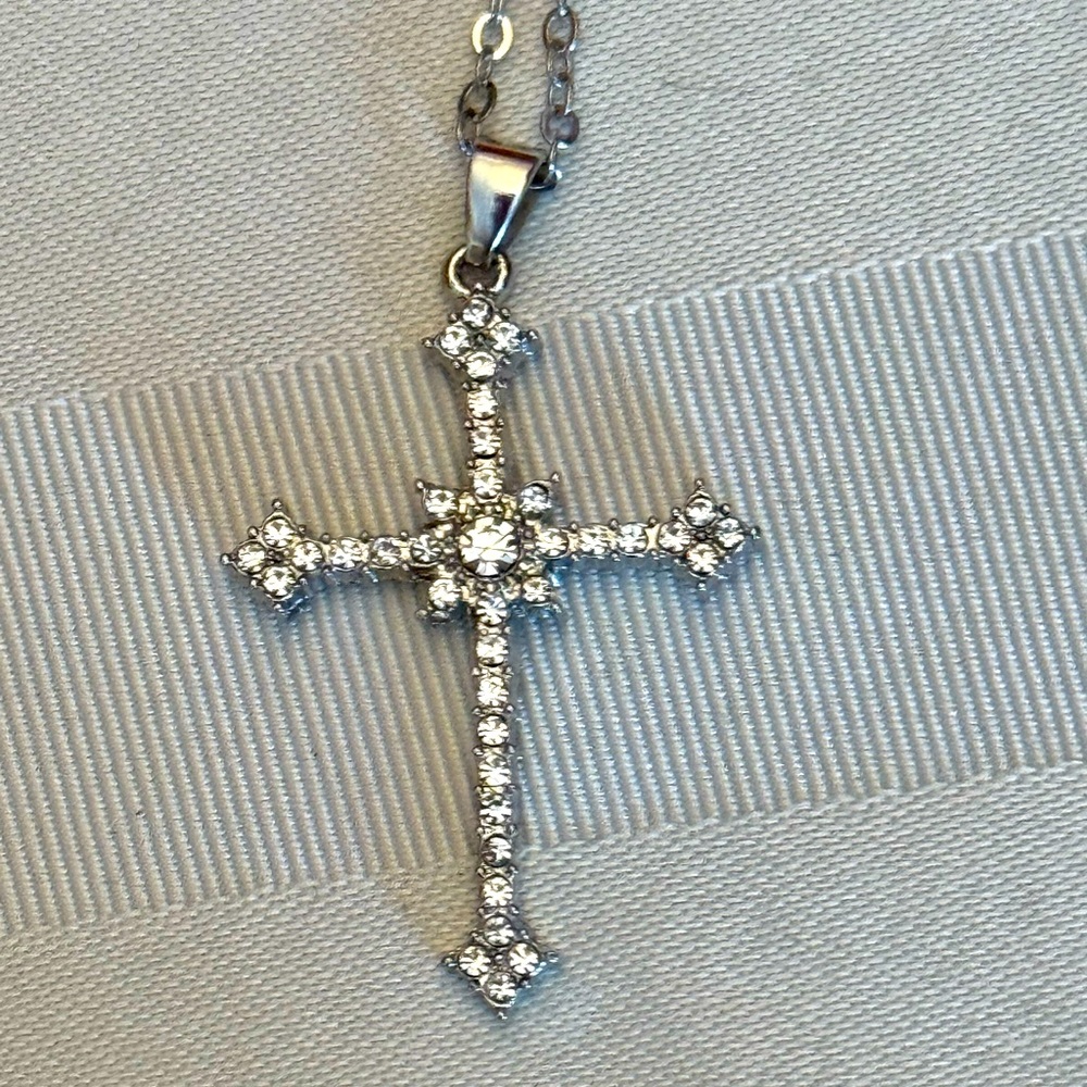 Fashion Necklace Cross